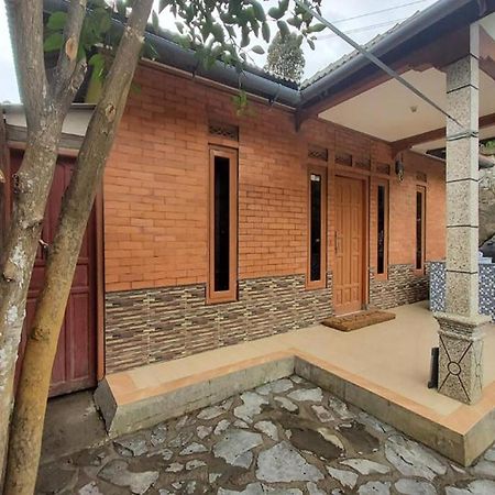Villa Zoya 2 Pondok Cipaseban المظهر الخارجي الصورة